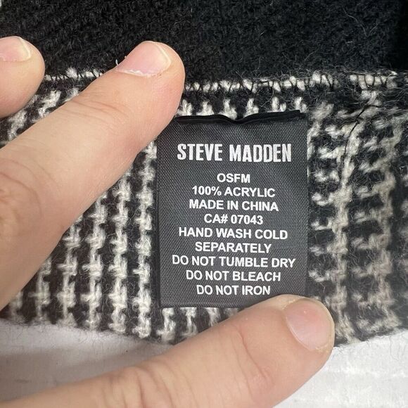 STEVE MADDEN Womens Plaid Poncho Grey & Black One Size Fits Most Herringbone - Picture 6 of 10